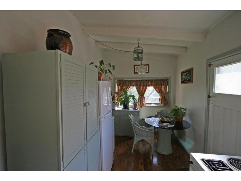 232 March Street, Orange NSW 2800