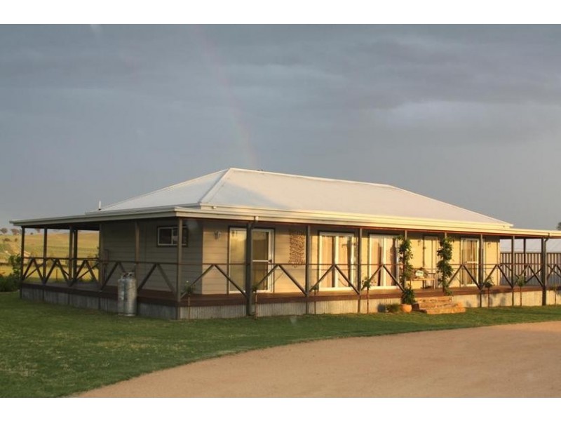 149 Auxiliary Street, Canowindra NSW 2804