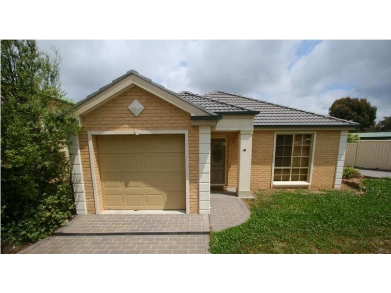 1/52 Amana Circuit, Orange NSW 2800