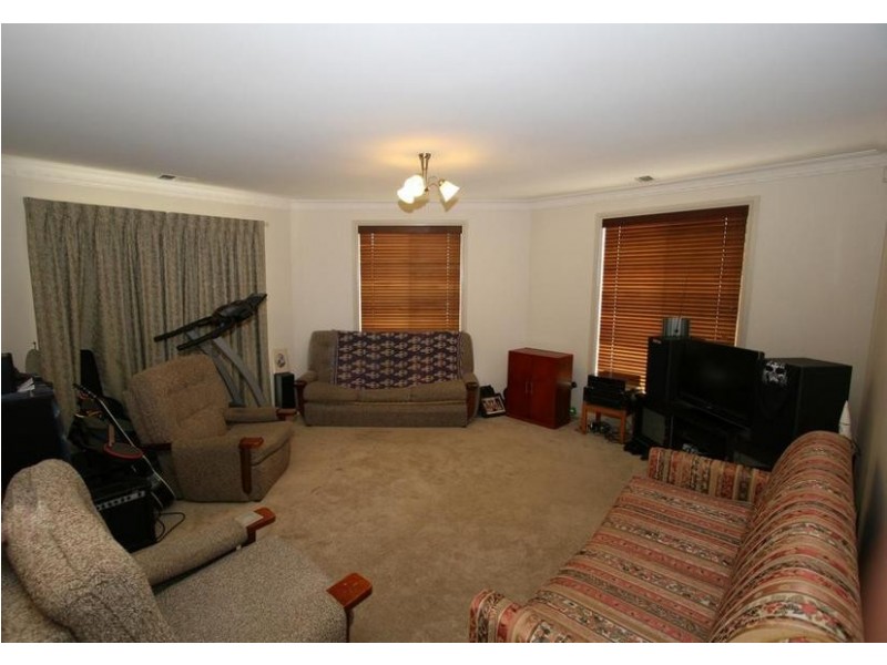 1/52 Amana Circuit, Orange NSW 2800