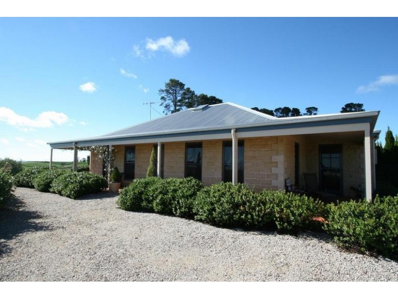 16 Carthew Road, Orange NSW 2800