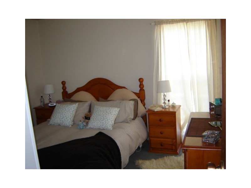 15 Lane Street, Blayney NSW 2799
