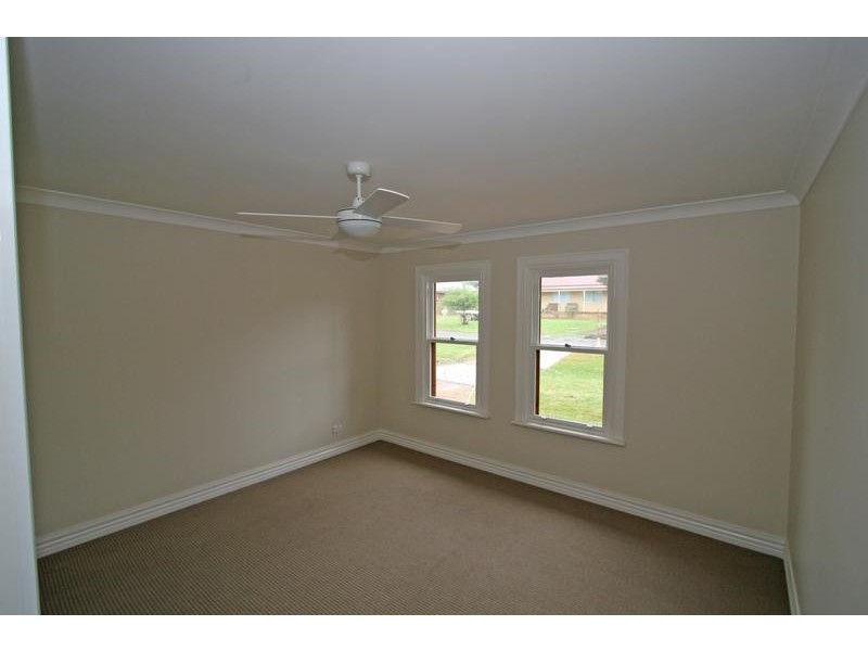 11 & 11a Unwin Street, Millthorpe NSW 2798