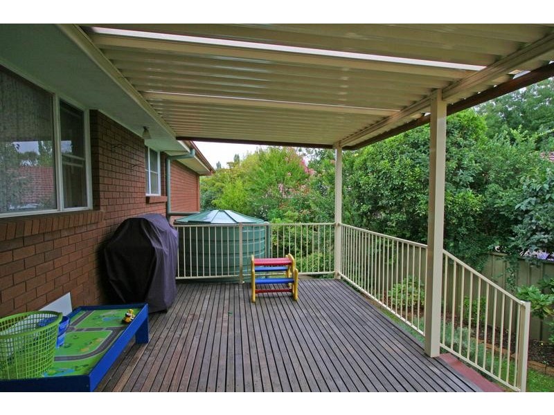 2 Pulari Place, Orange NSW 2800