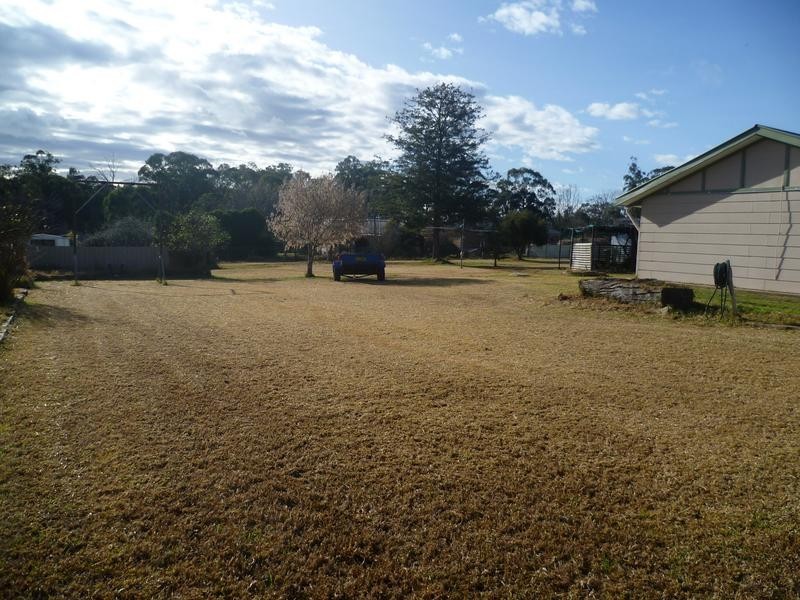 14 George Street, Molong NSW 2866