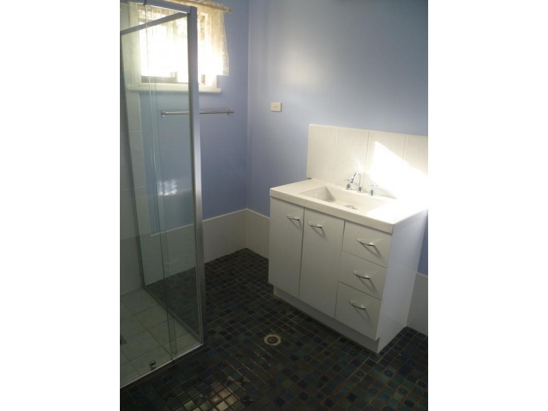 14 George Street, Molong NSW 2866