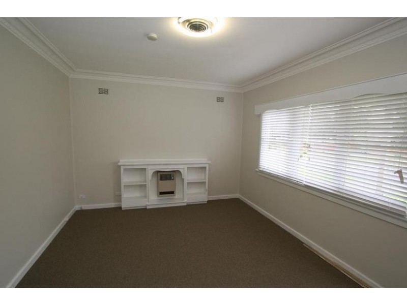 3 Paling Street, Orange NSW 2800