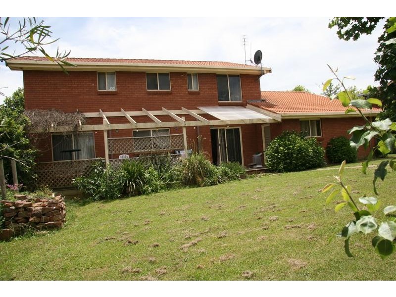 3 Ibis Crescent, Orange NSW 2800