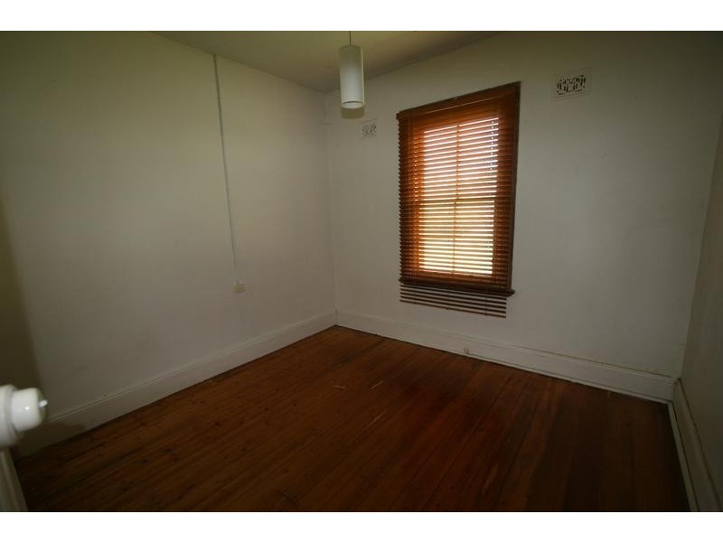 - Station Masters Residence, Orange NSW 2800