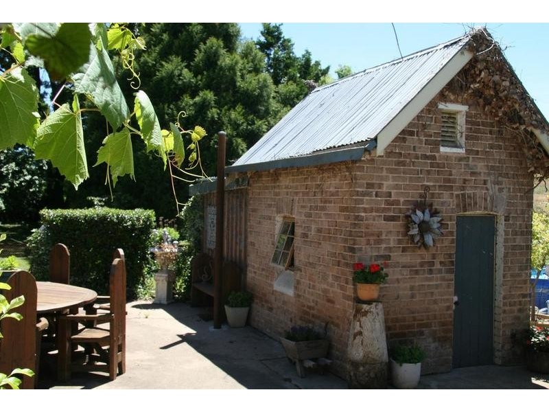 678 Burrendong Way, Orange NSW 2800