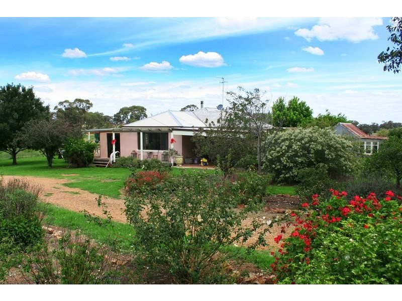 59 Lawson Road, Orange NSW 2800