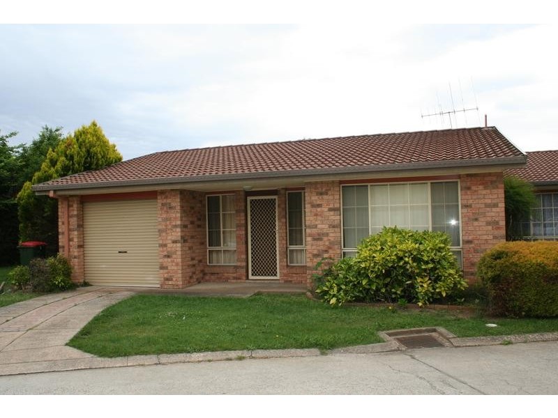 8/67 Kenna Street, Orange NSW 2800