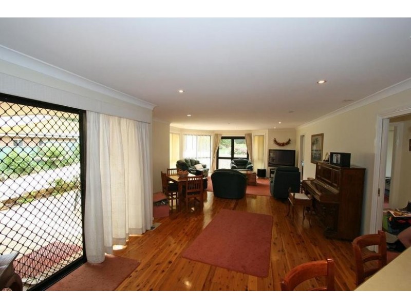 31 Goldfinch Way, Orange NSW 2800