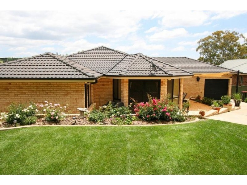 31 Goldfinch Way, Orange NSW 2800