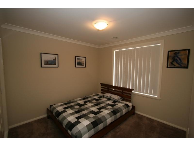26 Brooklands Drive, Orange NSW 2800