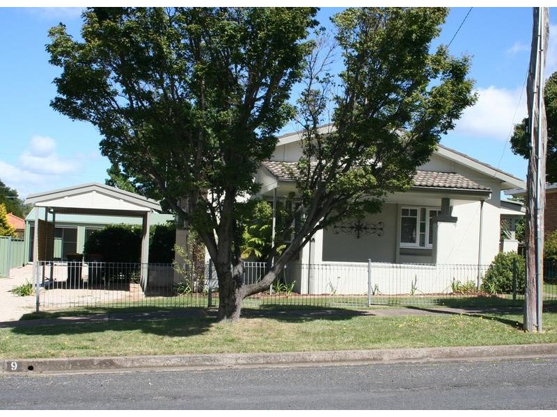 9 Thomas Street, Orange NSW 2800