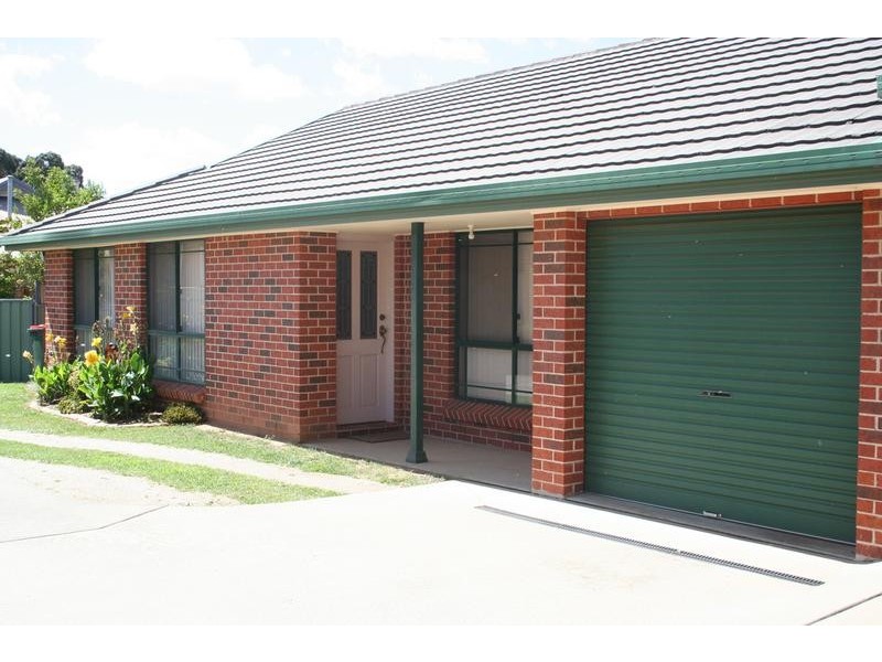 1/349A Lords Place, Orange NSW 2800