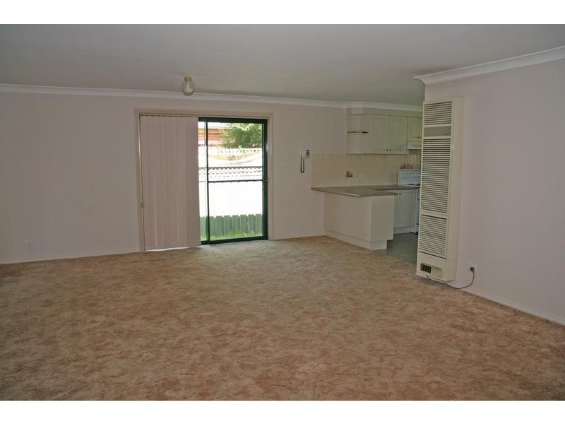 1/349A Lords Place, Orange NSW 2800