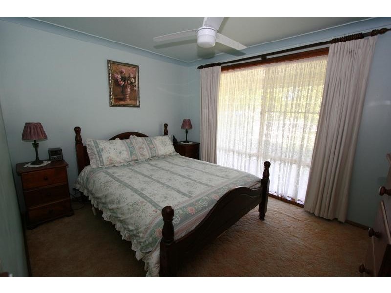 13 Hargraves Crescent, Orange NSW 2800