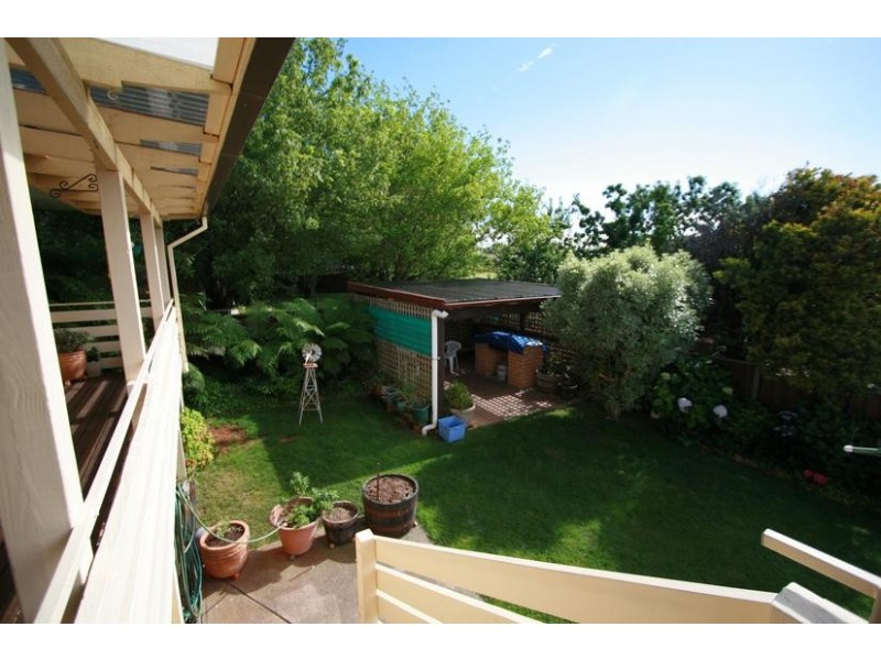 13 Hargraves Crescent, Orange NSW 2800