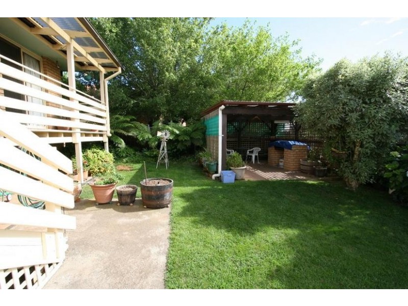 13 Hargraves Crescent, Orange NSW 2800