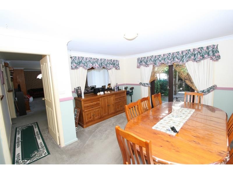 7 Maxime Place, Orange NSW 2800