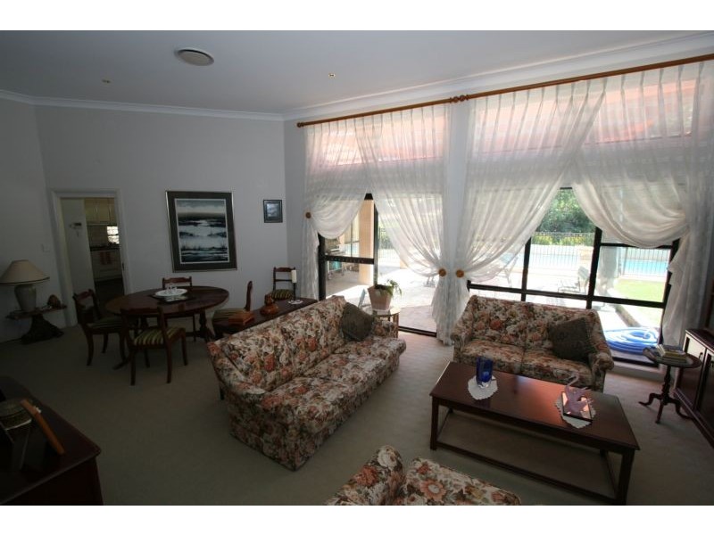 102 Forbes Road, Orange NSW 2800