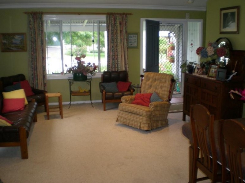 19 Unwin Street, Millthorpe NSW 2798