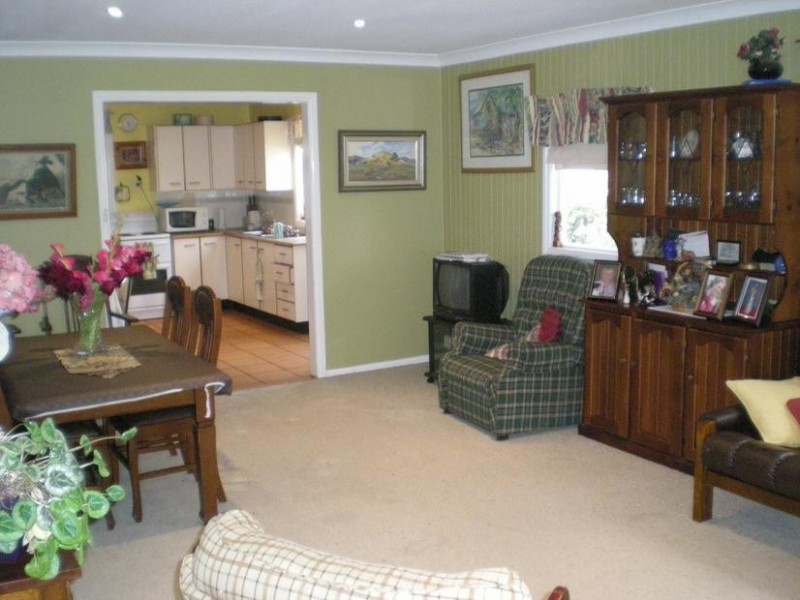 19 Unwin Street, Millthorpe NSW 2798