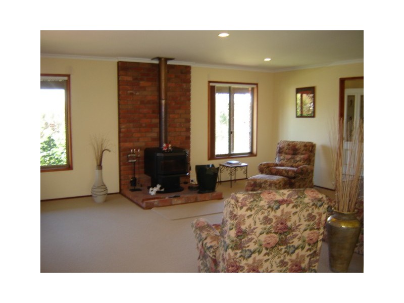 201 Errowanbang Road, Carcoar NSW 2791