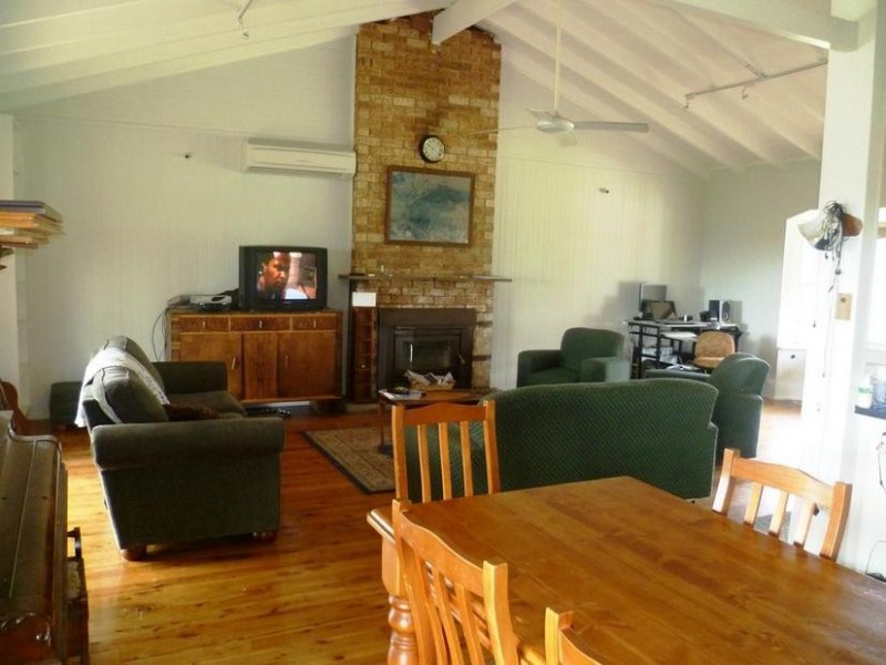 412 Packham Drive, Molong NSW 2866