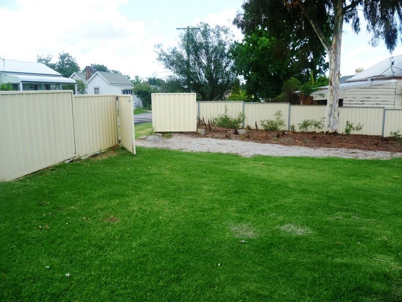 21 Riddell Street, Molong NSW 2866