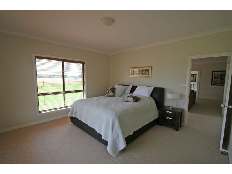 46 Hillside Lane, Forest Reefs NSW 2798