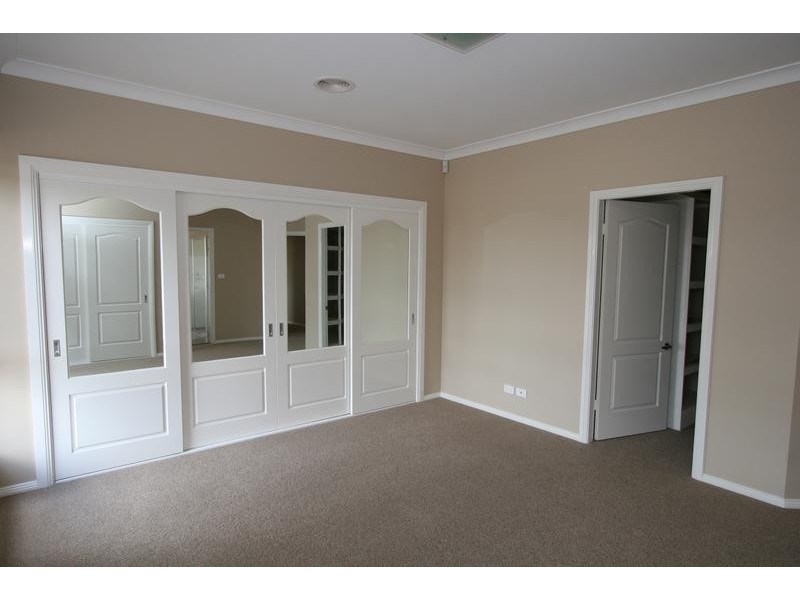 374 The Escort Way, Orange NSW 2800