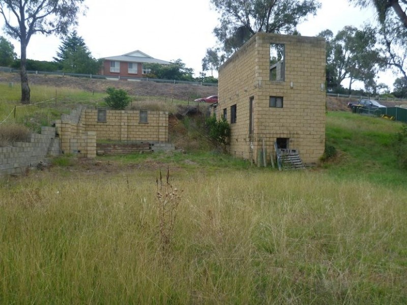 14 McArdle Street, Molong NSW 2866