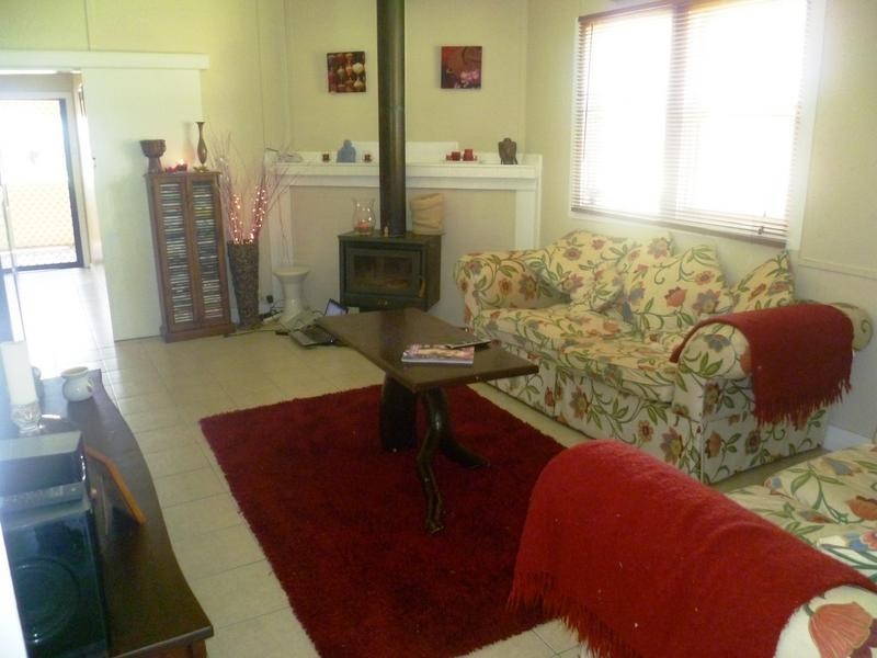 80 Park Street, Molong NSW 2866