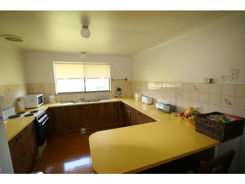 16 Markham Avenue, Orange NSW 2800