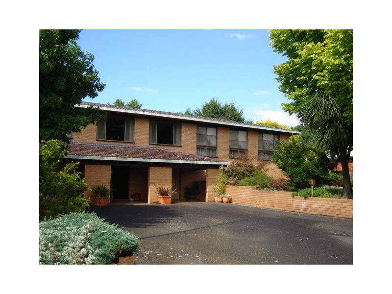 5 Terragong Street, Blayney NSW 2799