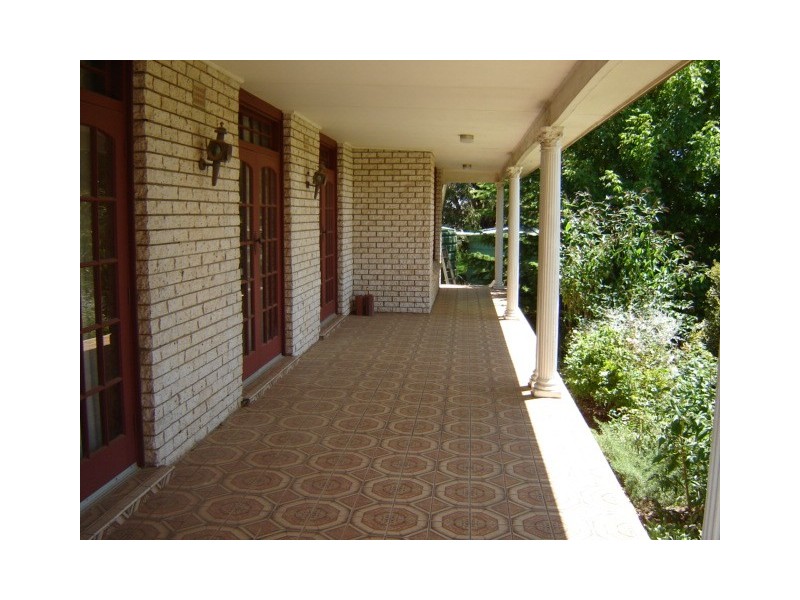 3255 Mid Western Highway, Blayney NSW 2799