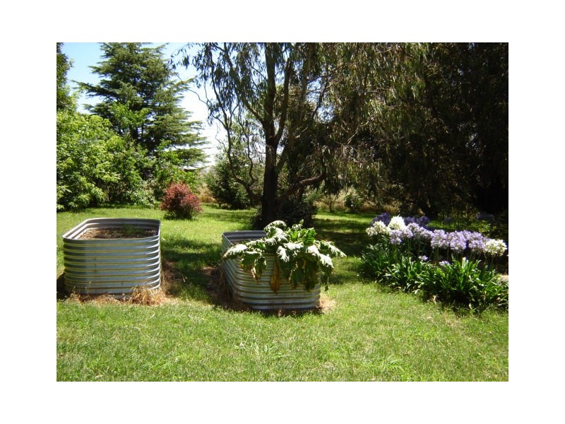 3255 Mid Western Highway, Blayney NSW 2799