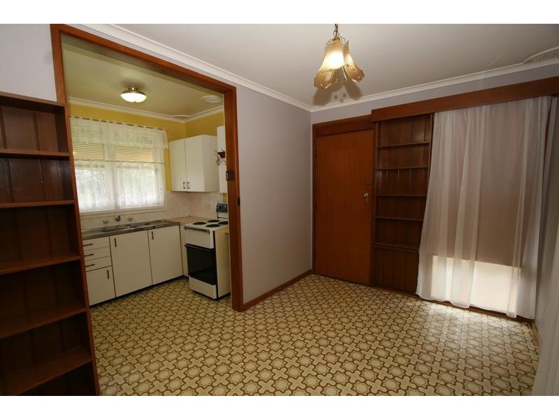 1 Jindalee Avenue, Orange NSW 2800