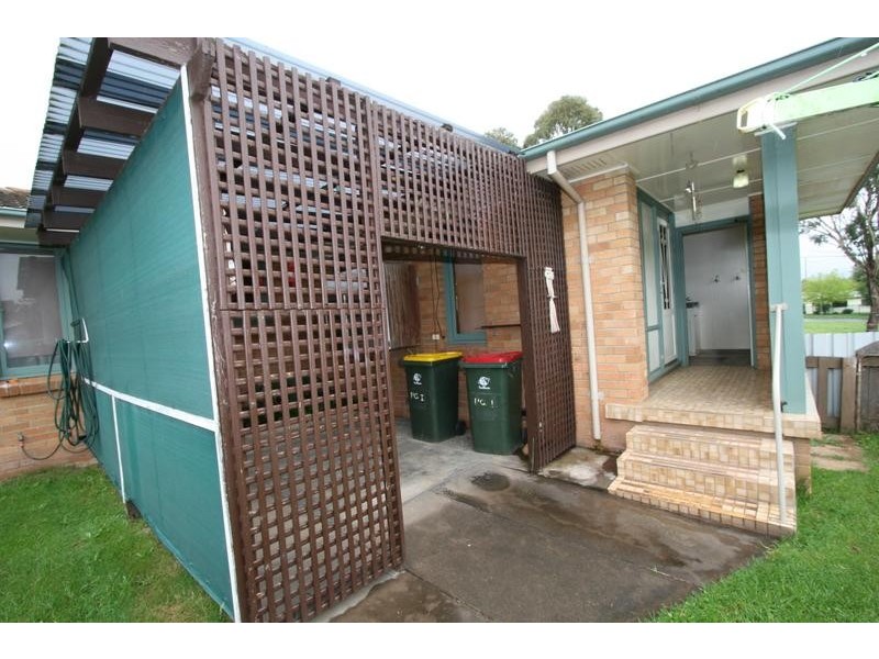 1 Jindalee Avenue, Orange NSW 2800