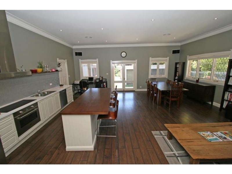 13 Hamer Street, Orange NSW 2800