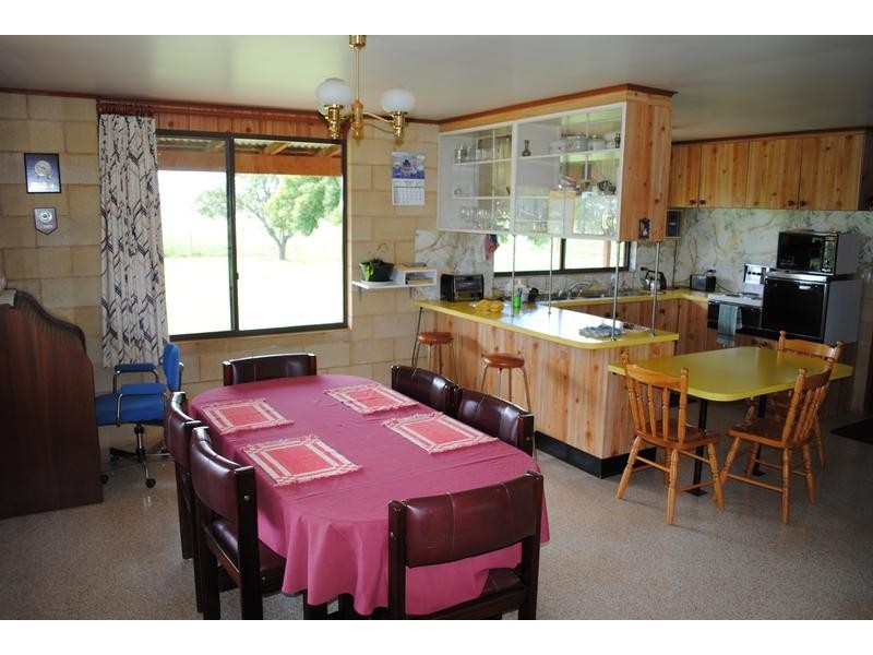206 Avenel Road, Cargo NSW 2800