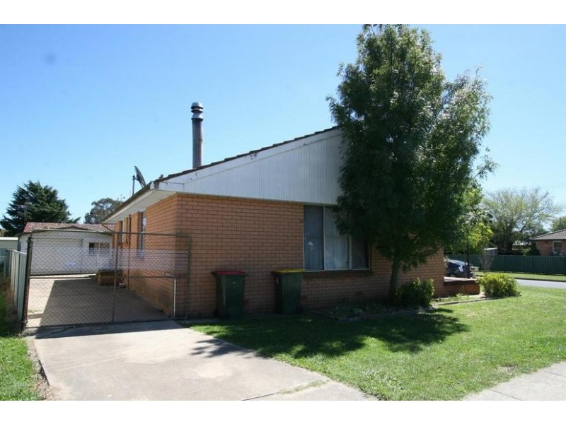 22 Leumeah Road, Orange NSW 2800