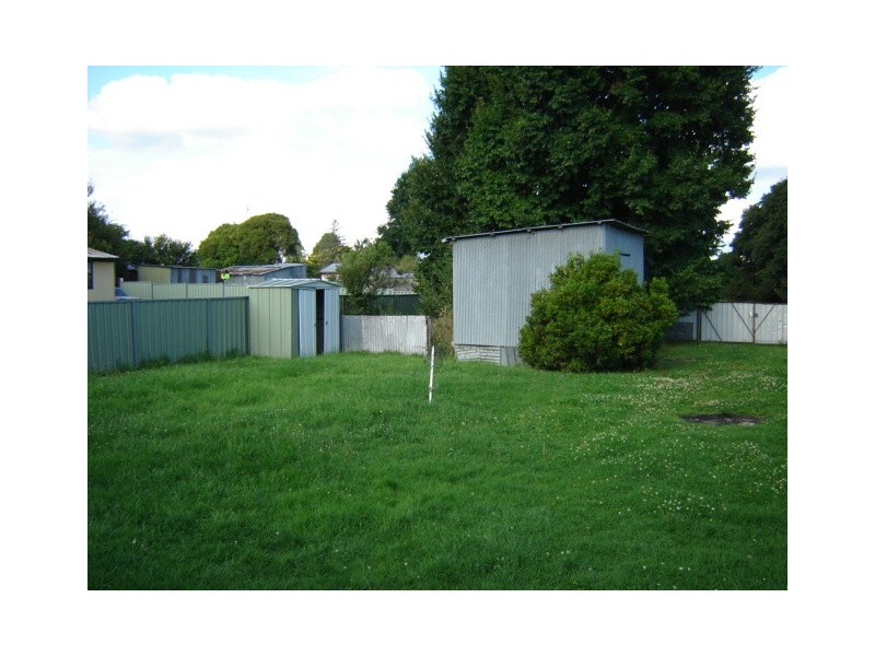 64 Osman Street, Blayney NSW 2799