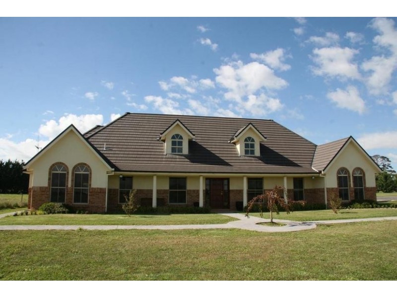 11 Charles Booth Way, Millthorpe NSW 2798