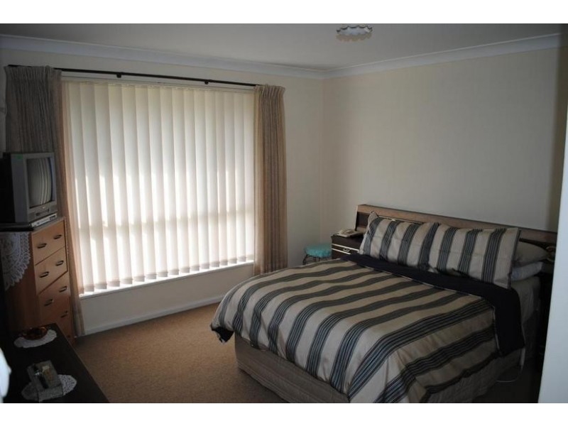 12 Anzac Place, Orange NSW 2800