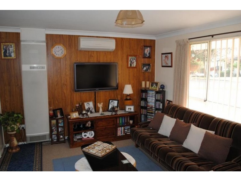 12 Anzac Place, Orange NSW 2800