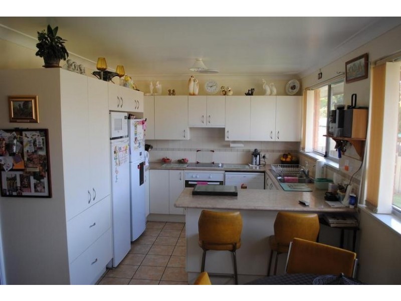 12 Anzac Place, Orange NSW 2800